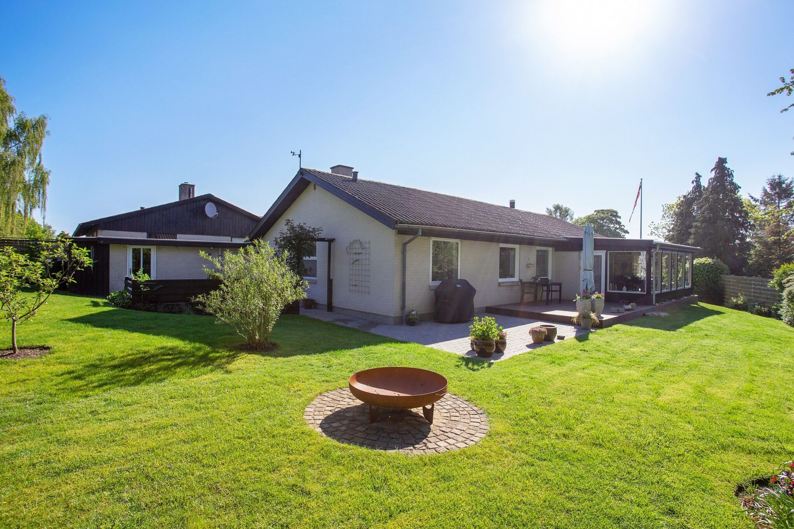 Gillebakken 37, Løvel Villa