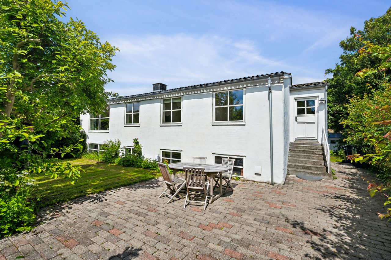 Ejendomsbillede 2 af 19