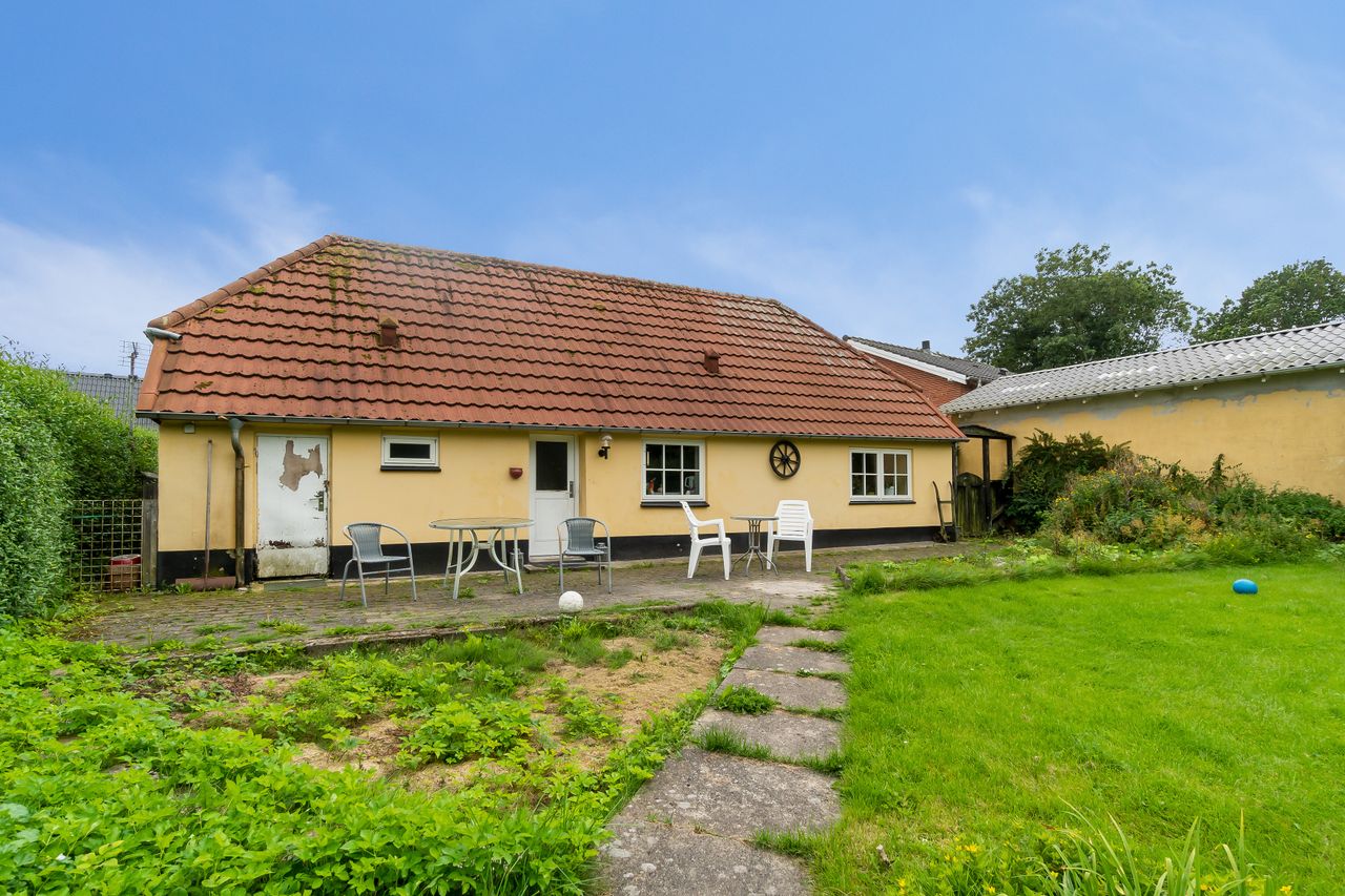 Ejendomsbillede 2 af 22