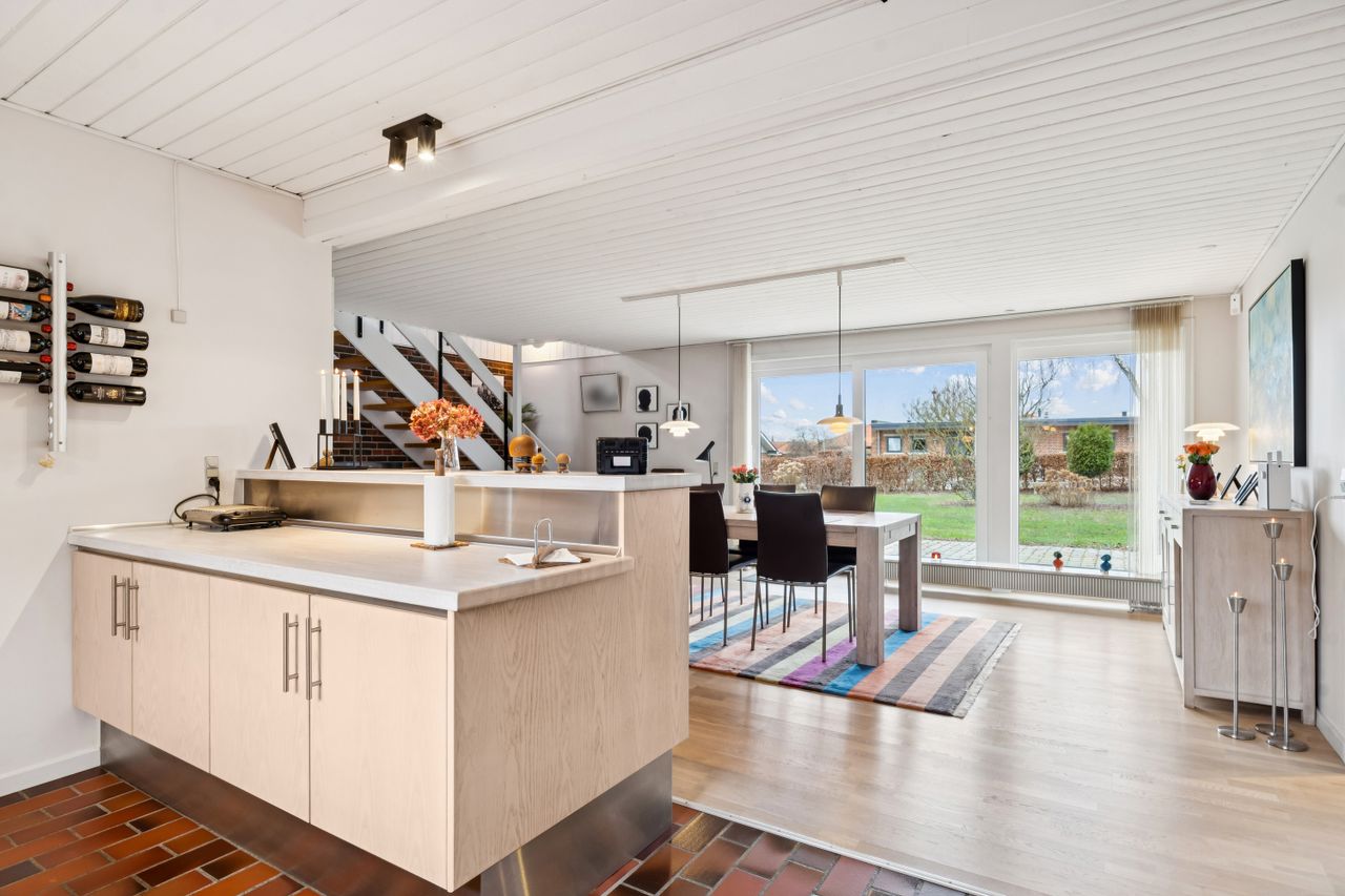 Ejendomsbillede 3 af 36