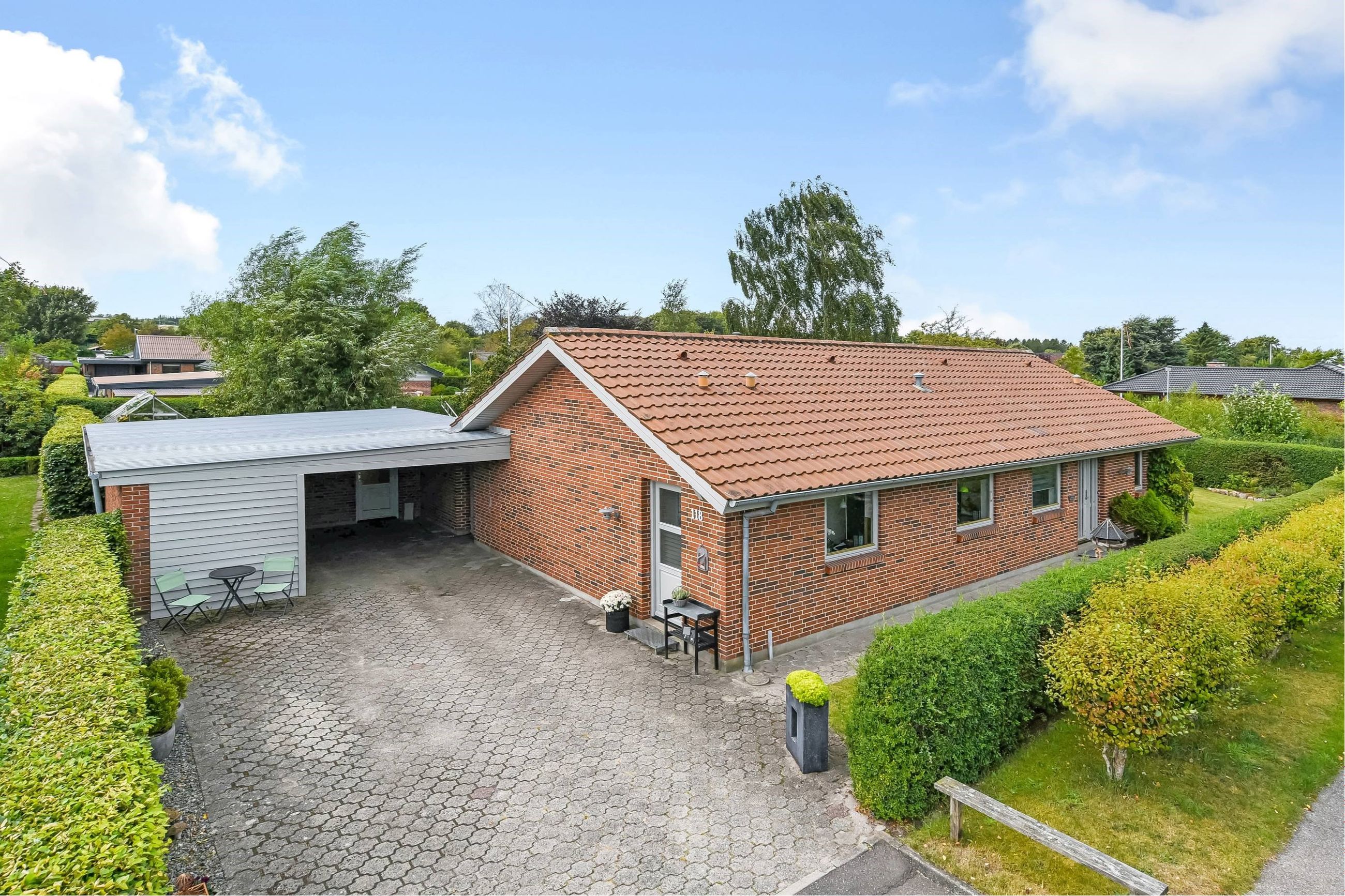 Slåenvej 118,  Villa