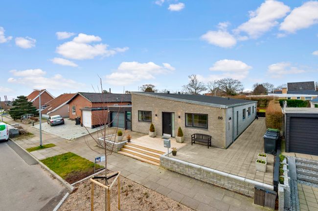 Grønvangsvej 86,  Villa