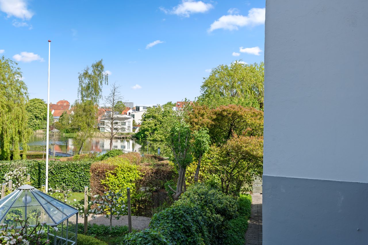 Ejendomsbillede 3 af 23