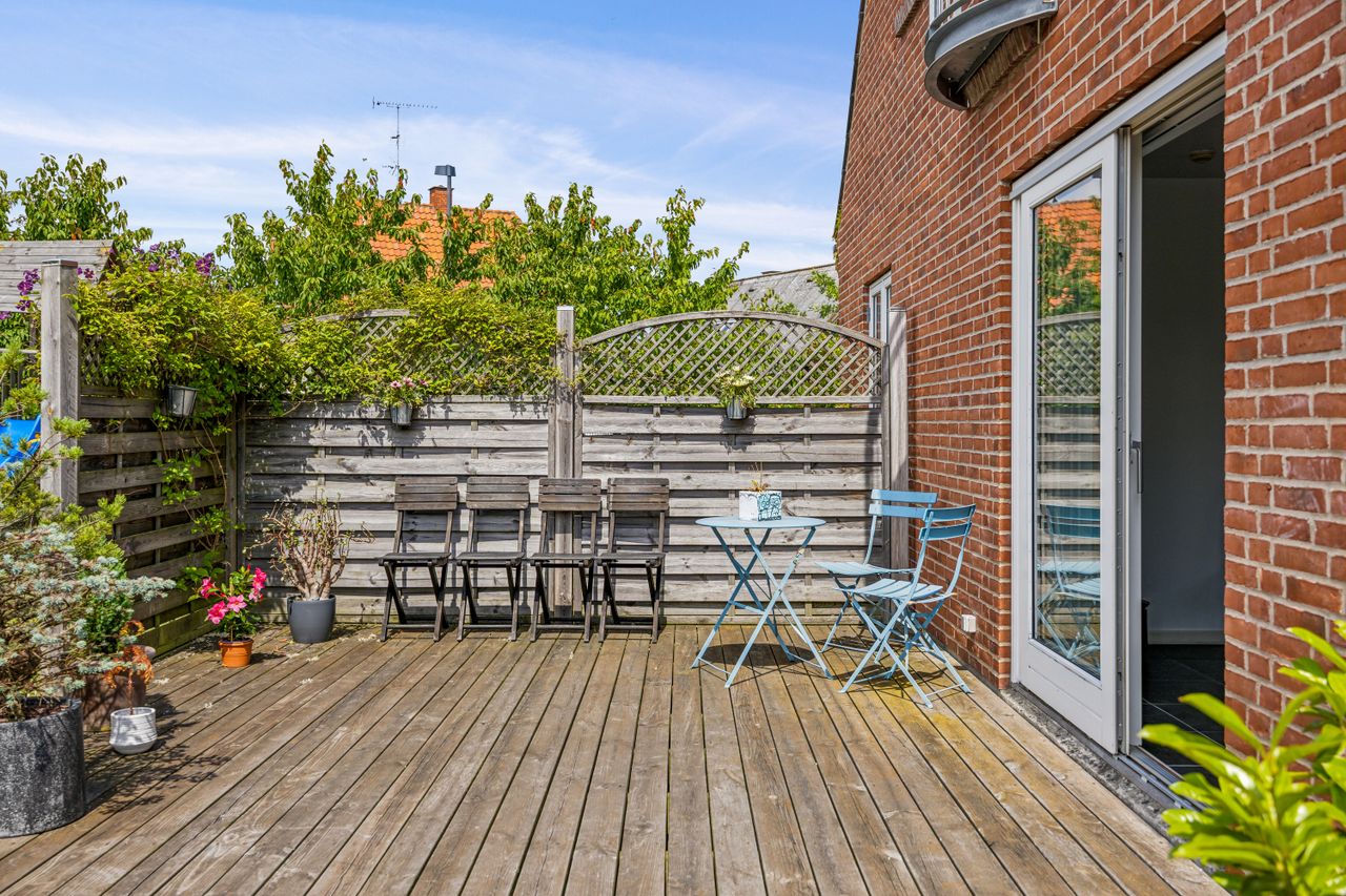 Ejendomsbillede 2 af 24