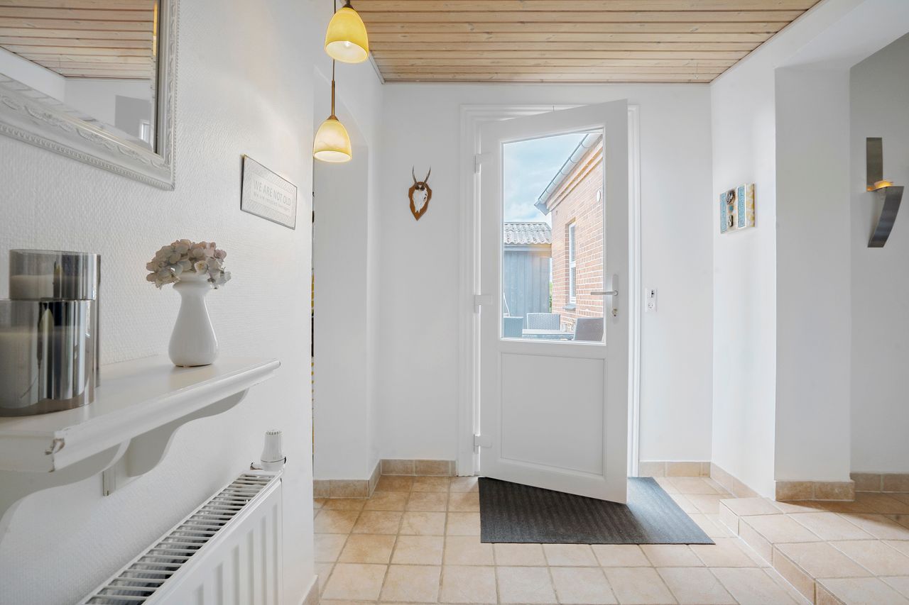 Ejendomsbillede 2 af 24