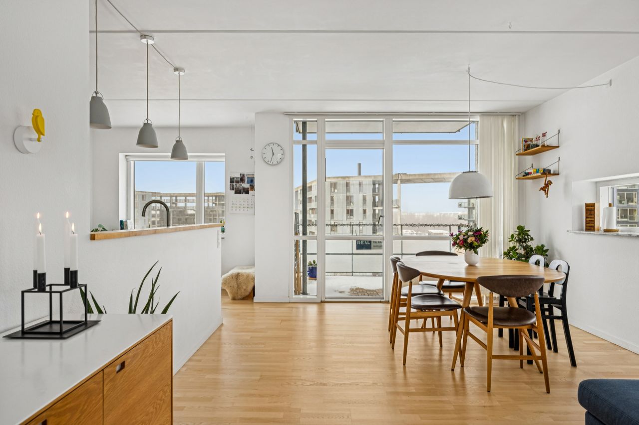 Ejendomsbillede 2 af 19