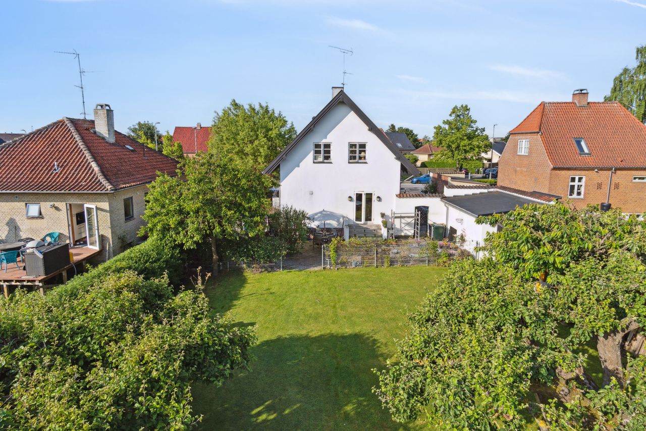 Ejendomsbillede 2 af 29