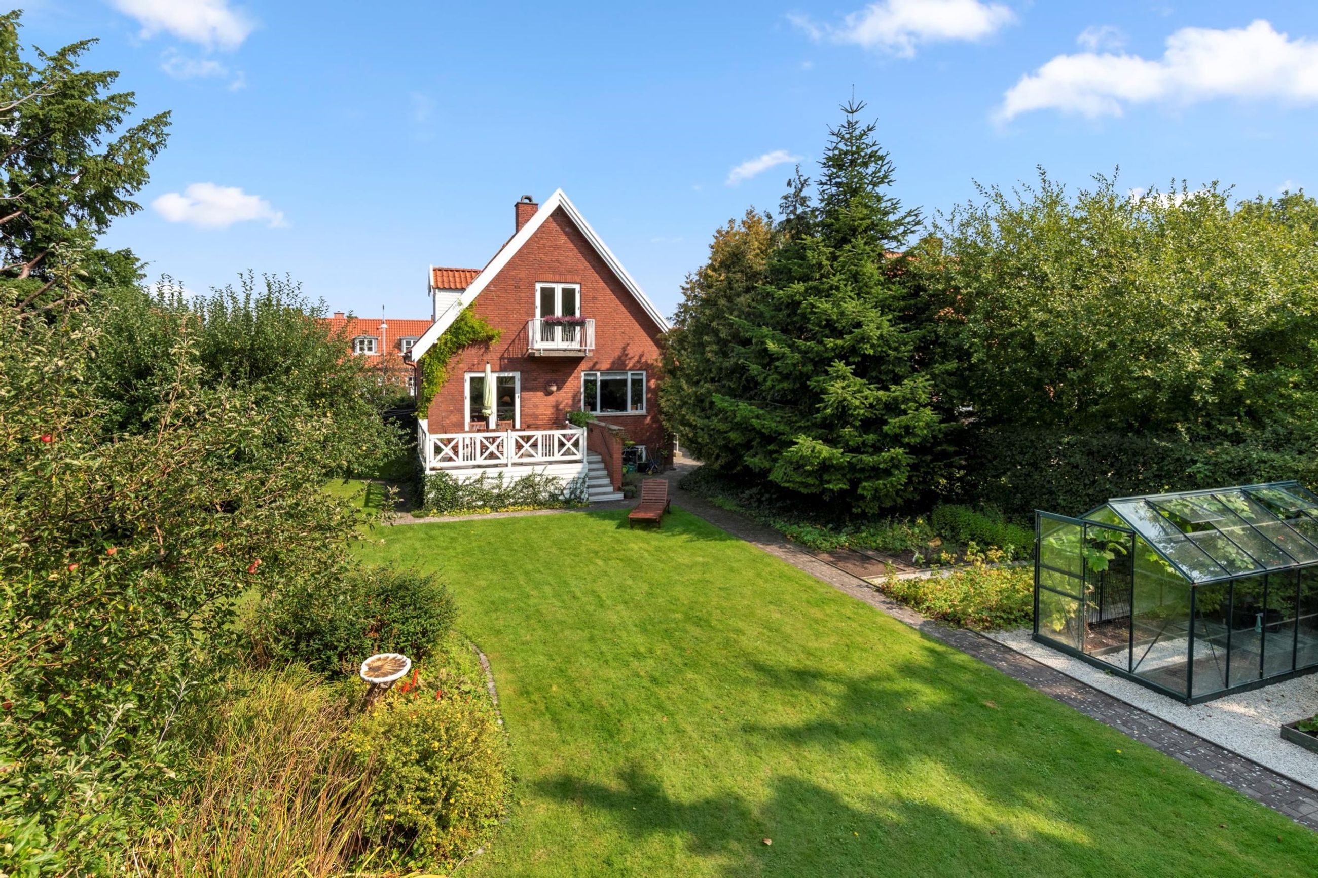 Mellemtoftevej 5 Villa
