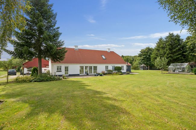 Bødskovgårdvej 2,  Landejendom