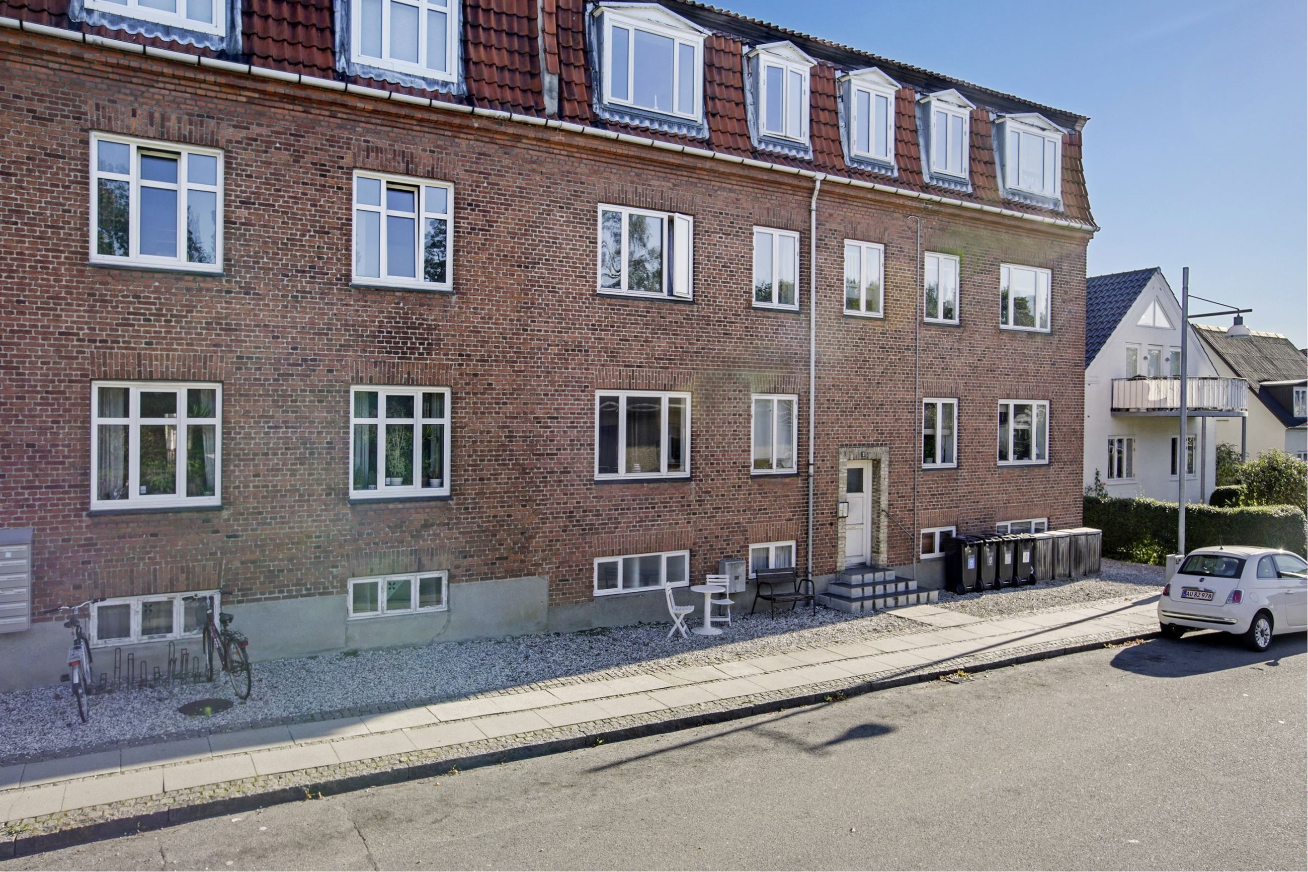 Evas Alle 3, st. th. Ejerlejlighed