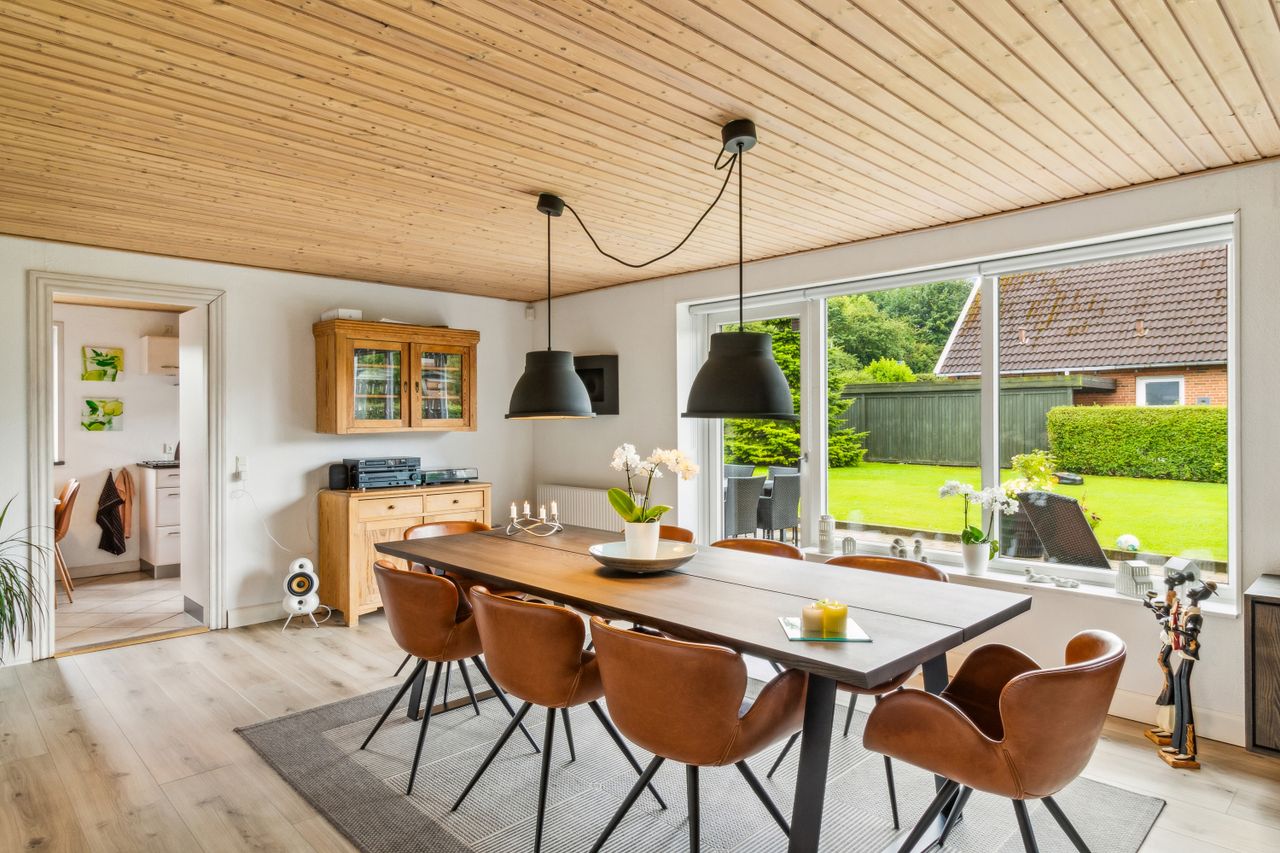 Ejendomsbillede 3 af 33