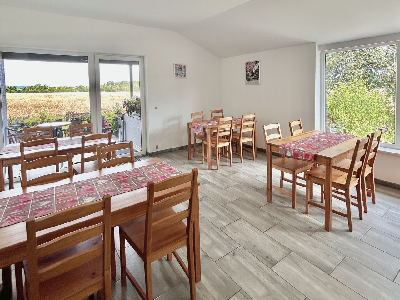 Ejendomsbillede 3 af 13