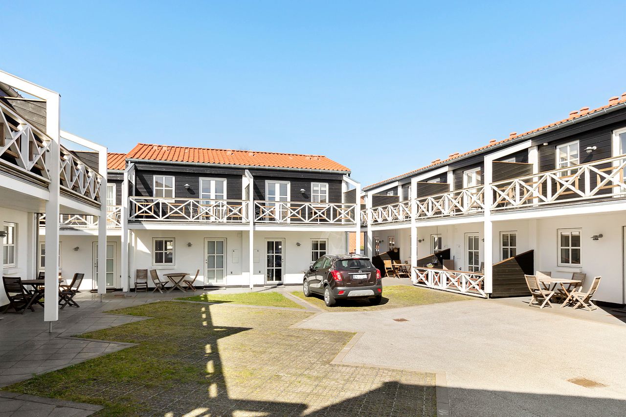 Ejendomsbillede 2 af 13