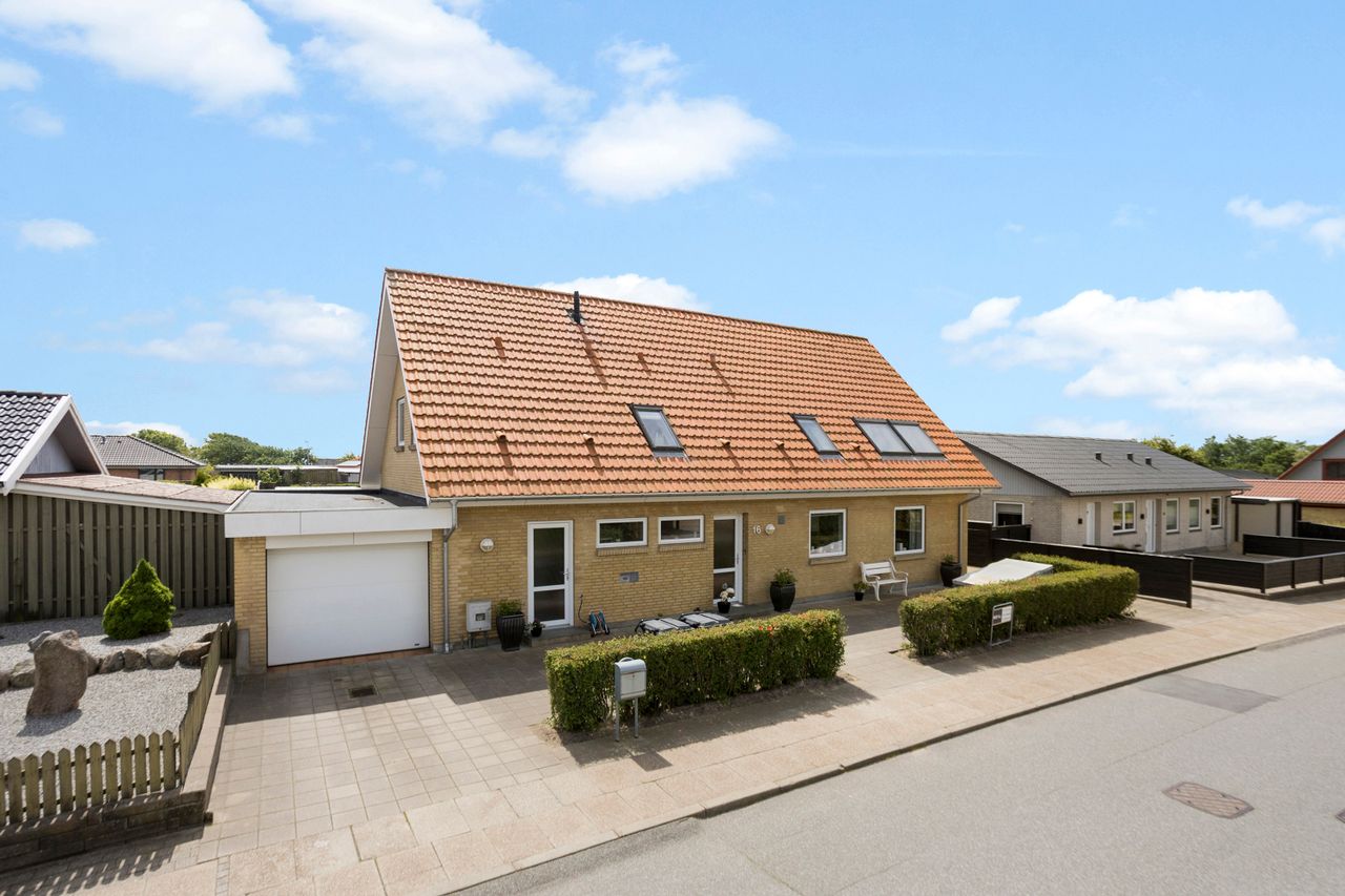 Ejendomsbillede 2 af 26