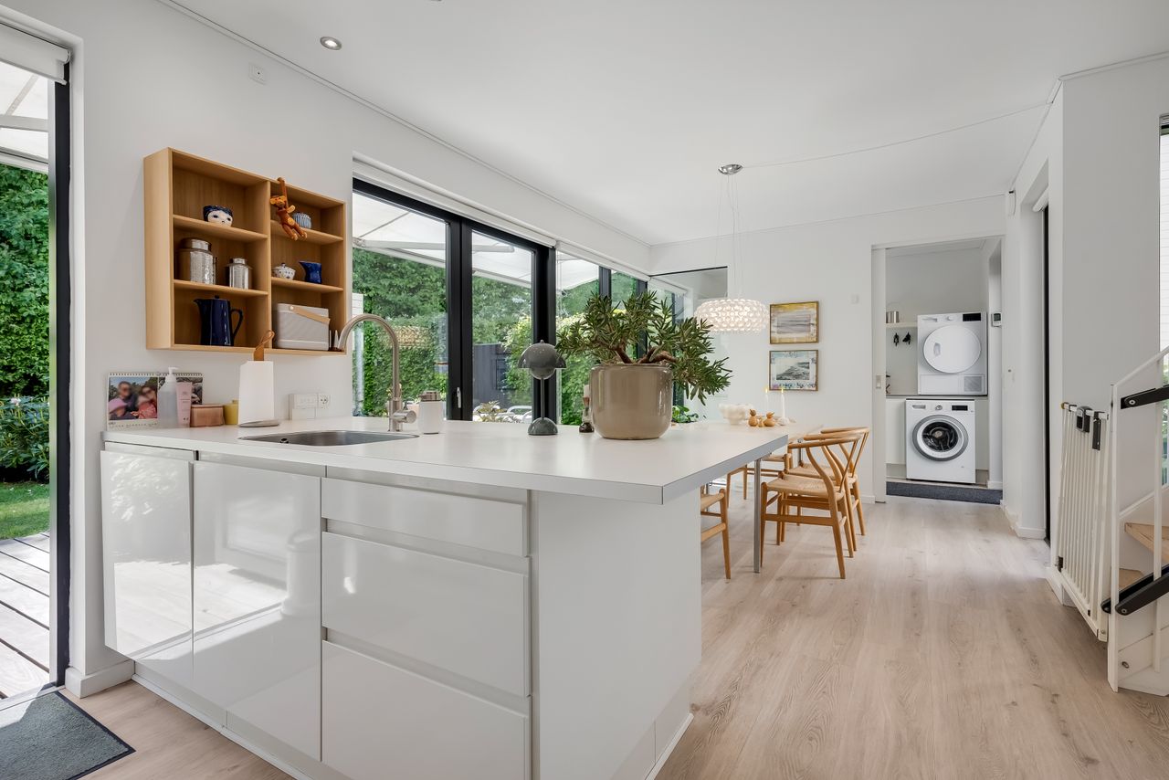 Ejendomsbillede 3 af 28