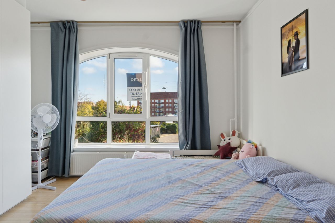 Ejendomsbillede 2 af 36