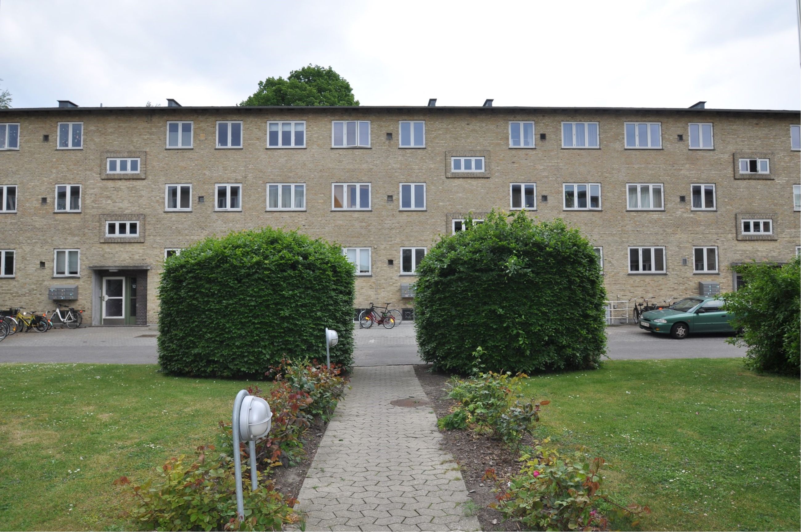 Marengovej 10, 2. th. Ejerlejlighed