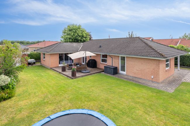 Aabenraavej 76,  Villa