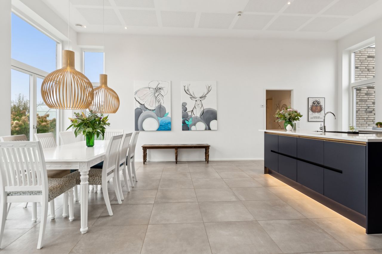 Ejendomsbillede 3 af 20