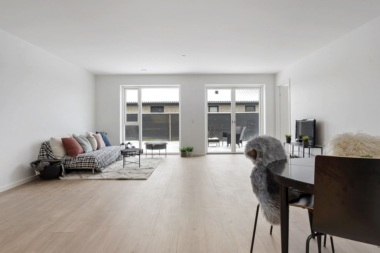 Ejendomsbillede 3 af 27