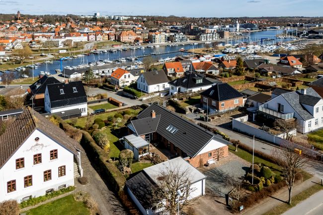 Aarøsundvej 41,  Villa