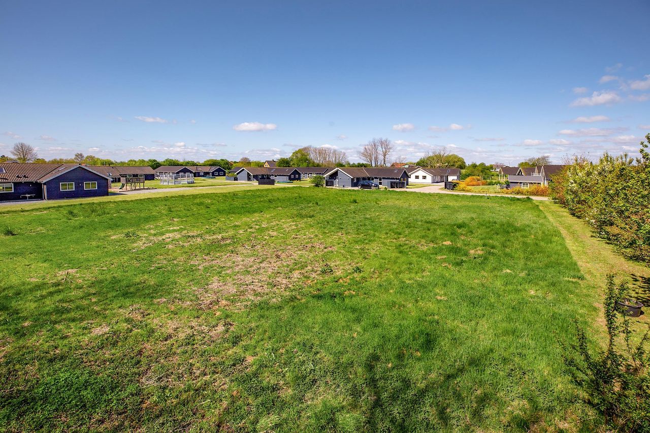 Ejendomsbillede 2 af 12