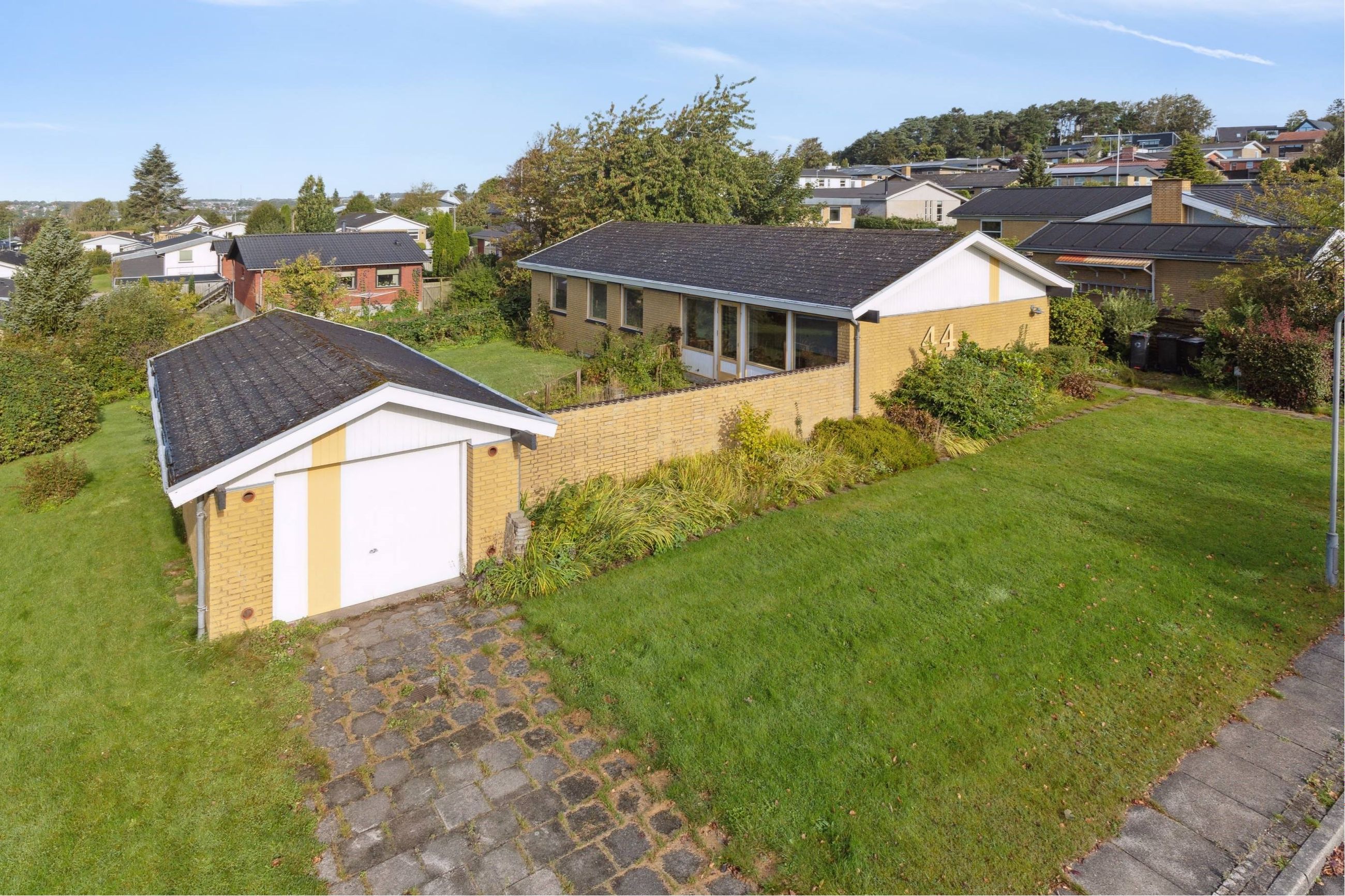Th. Staunings Vej 44, Gug Villa
