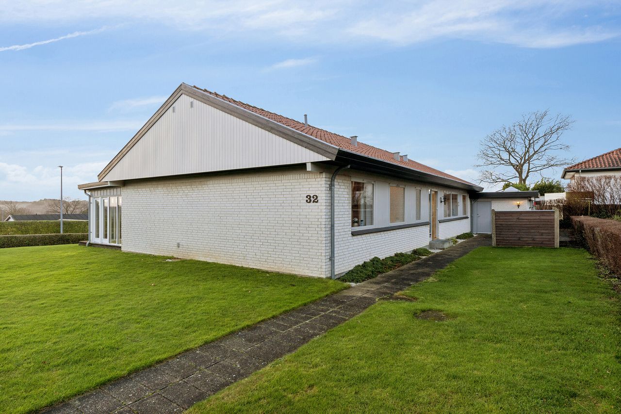 Ejendomsbillede 2 af 34