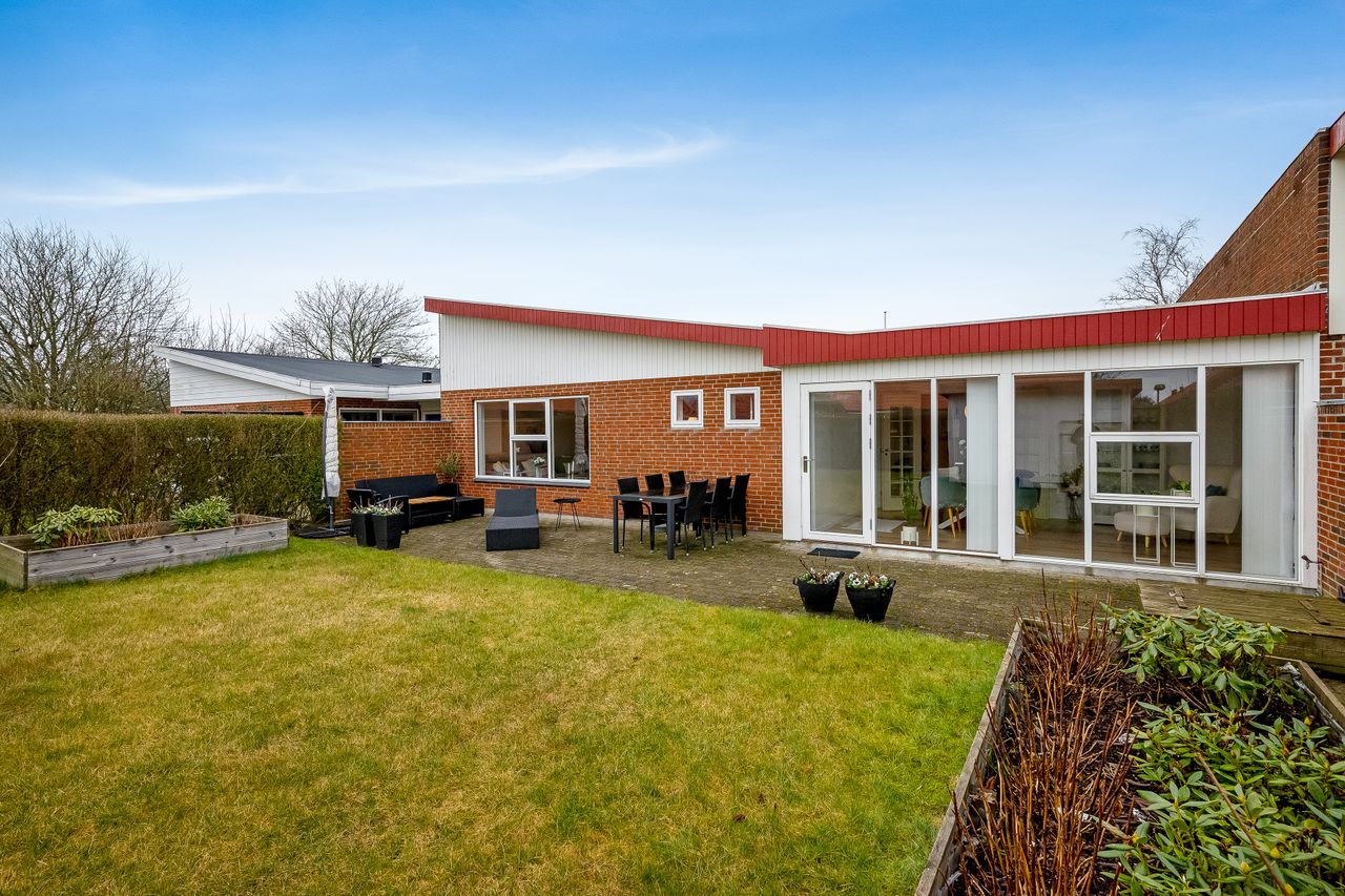 Ejendomsbillede 2 af 27