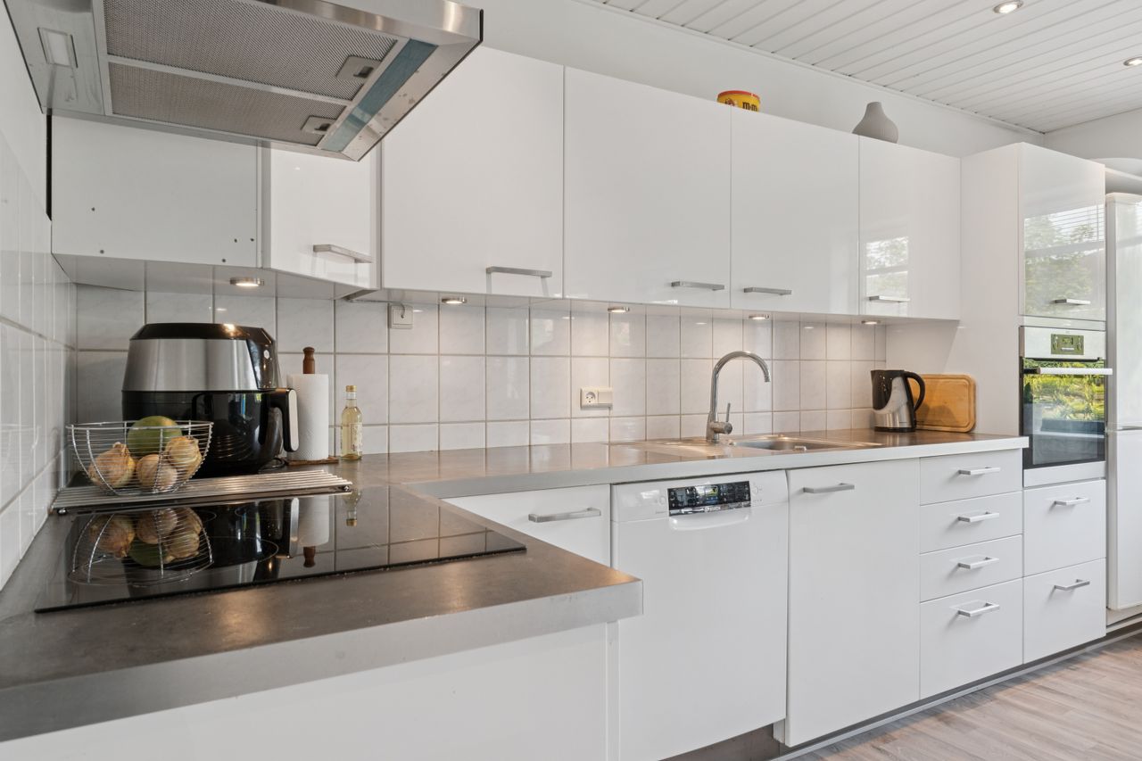 Ejendomsbillede 2 af 25