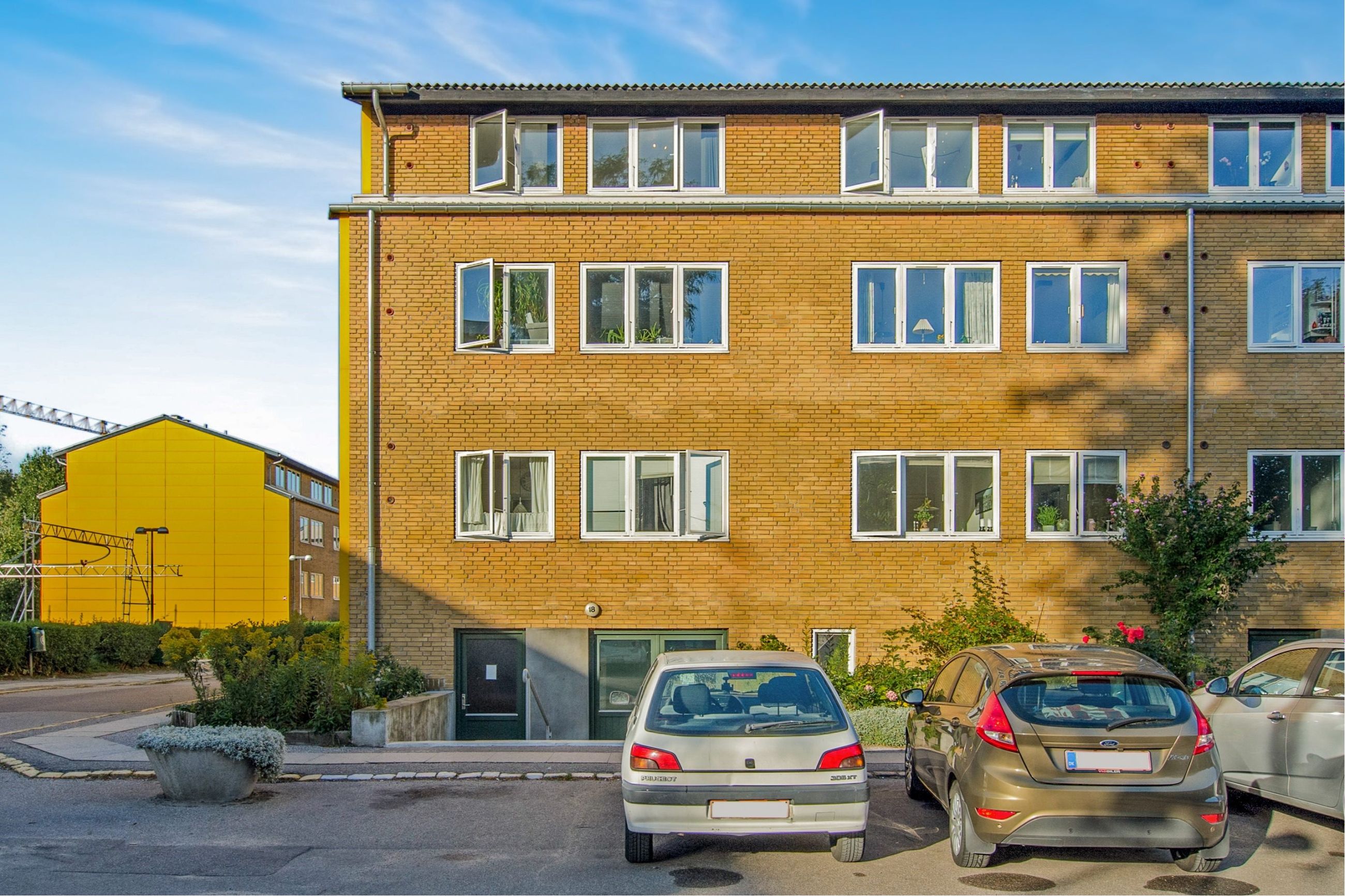 Næsborgvej 18, 2. th.. Ejerlejlighed