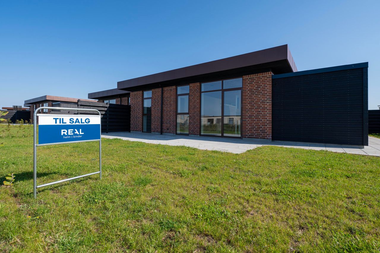 Ejendomsbillede 2 af 19