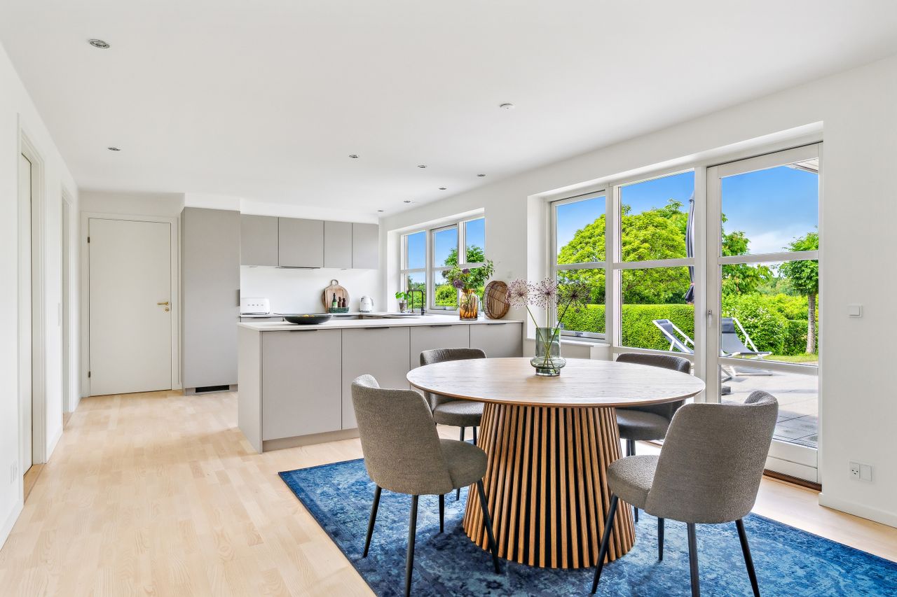 Ejendomsbillede 2 af 29