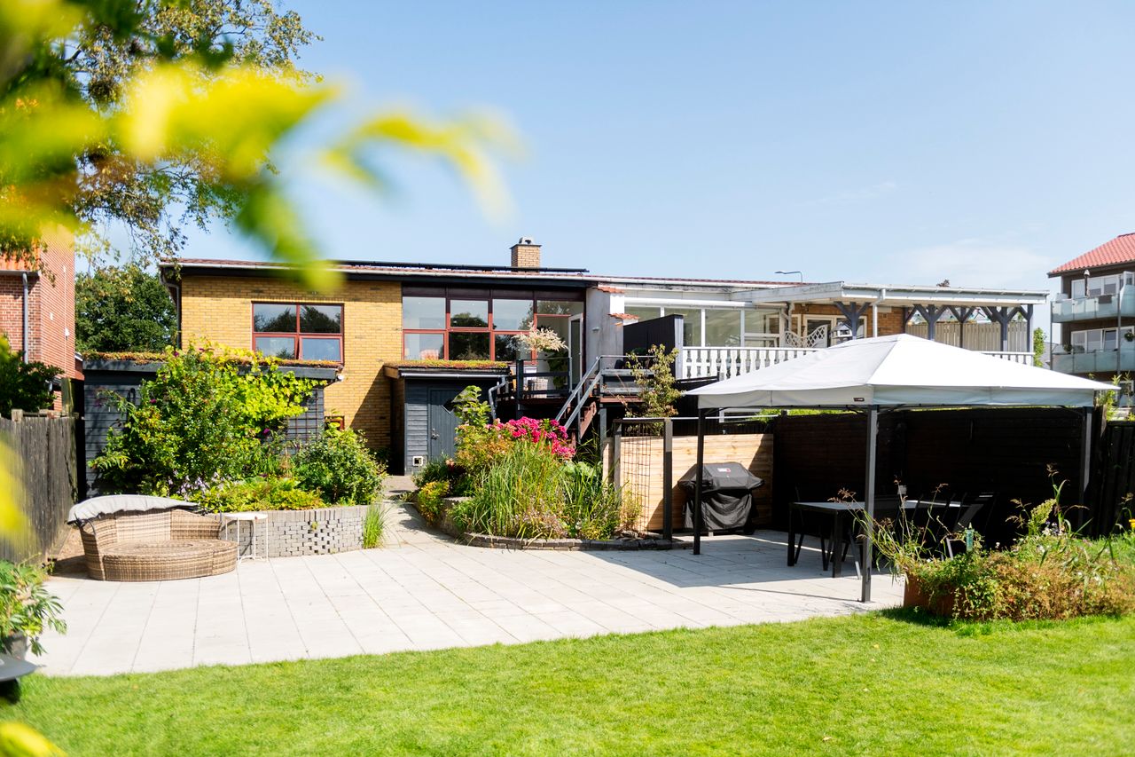 Ejendomsbillede 2 af 24