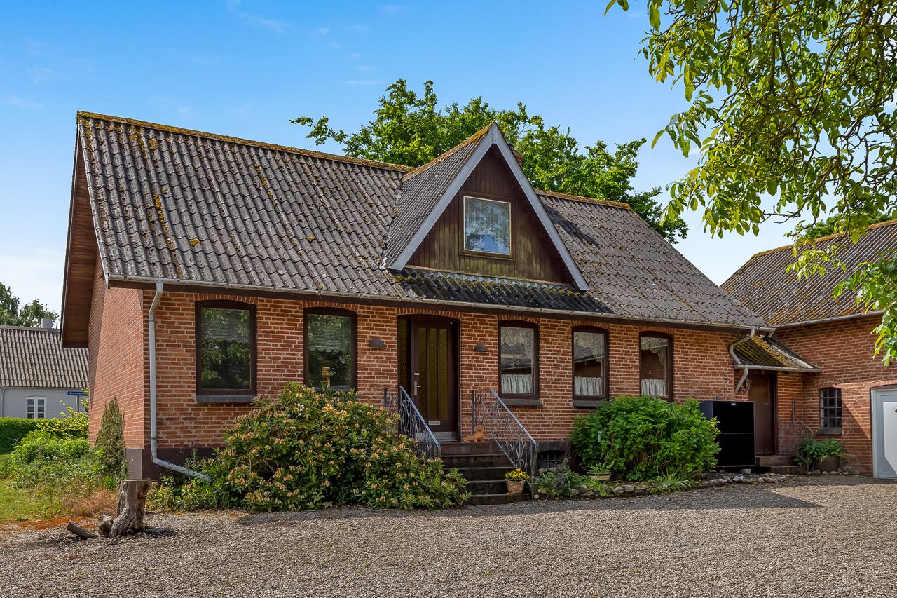 Ejendomsbillede 3 af 37