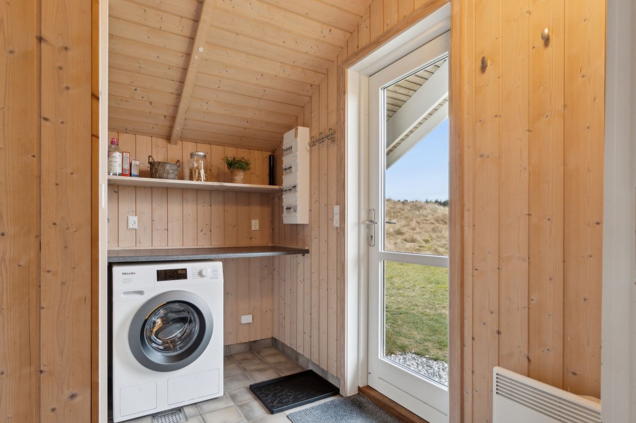 Ejendomsbillede 2 af 24