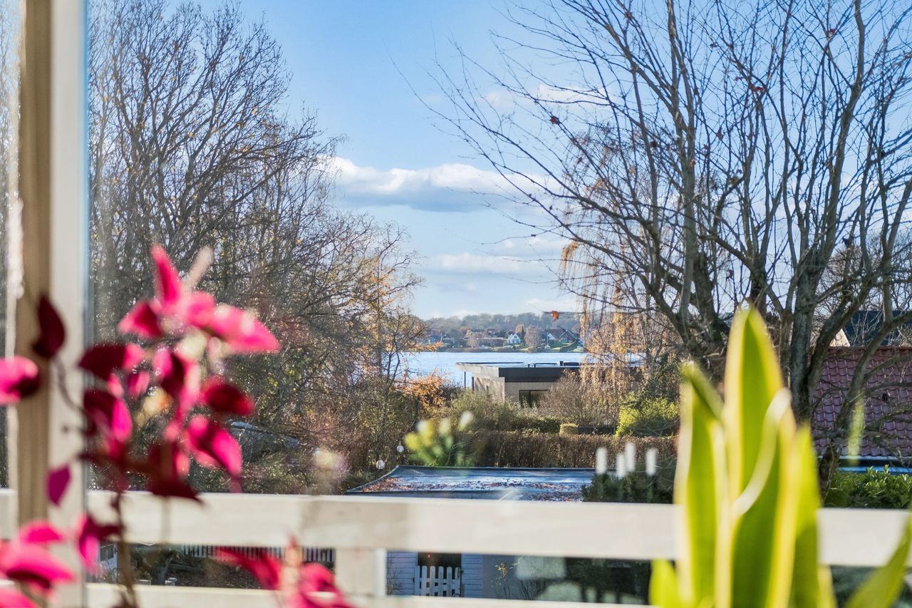 Ejendomsbillede 3 af 27