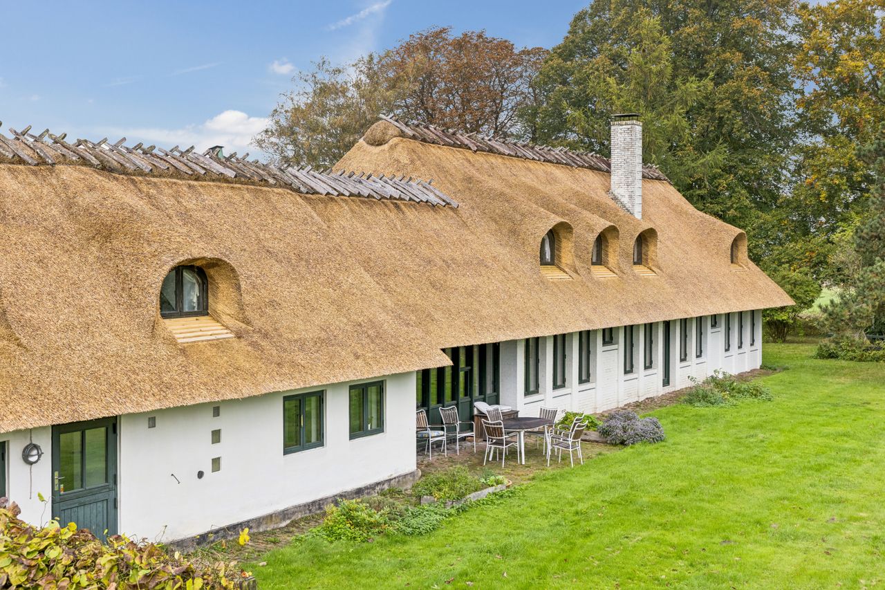 Ejendomsbillede 2 af 41