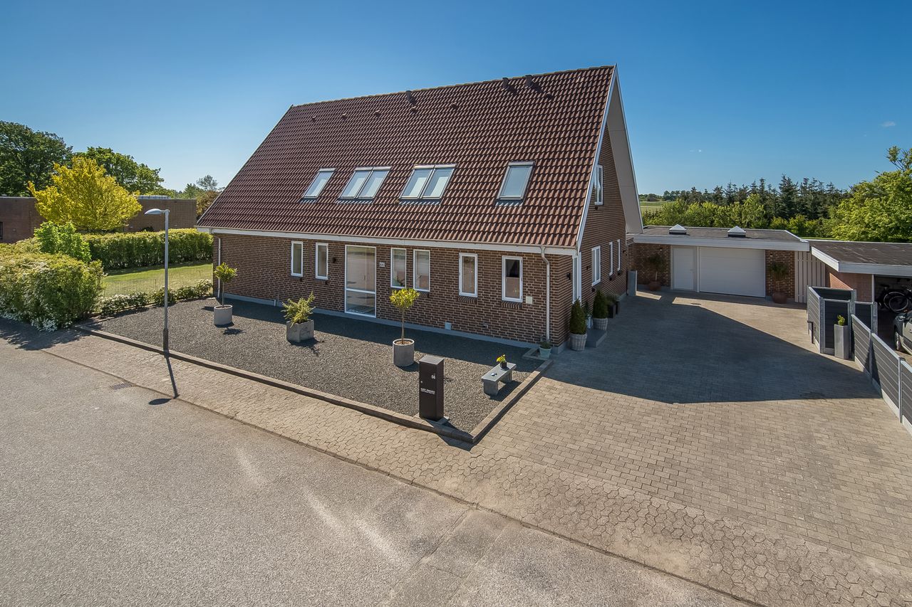 Ejendomsbillede 3 af 35