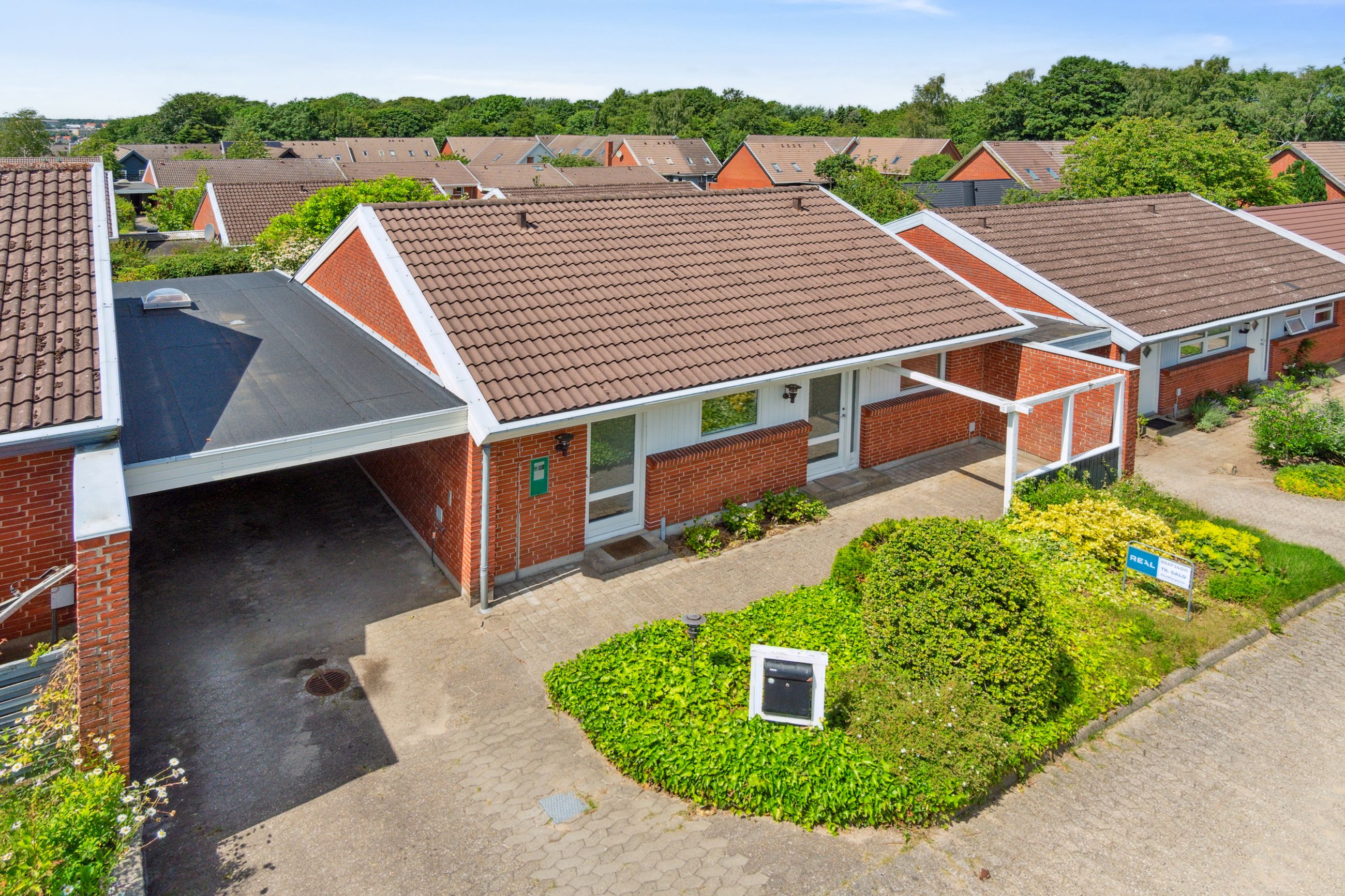 Hyrdebakken 152,  Rækkehus