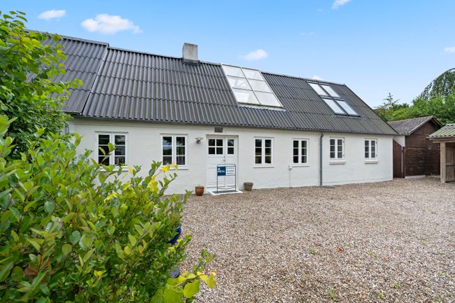 Tværbjerg 14,  Rækkehus