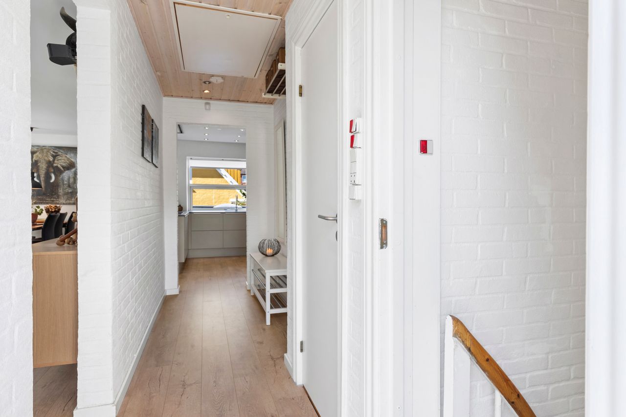 Ejendomsbillede 3 af 15