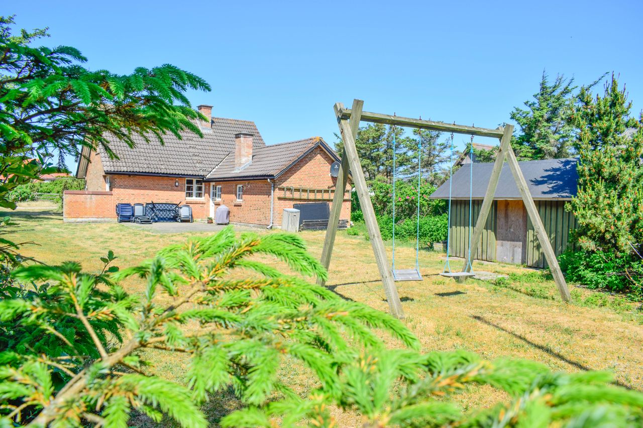 Ejendomsbillede 2 af 19