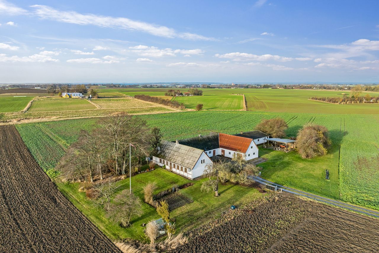 Ejendomsbillede 2 af 39