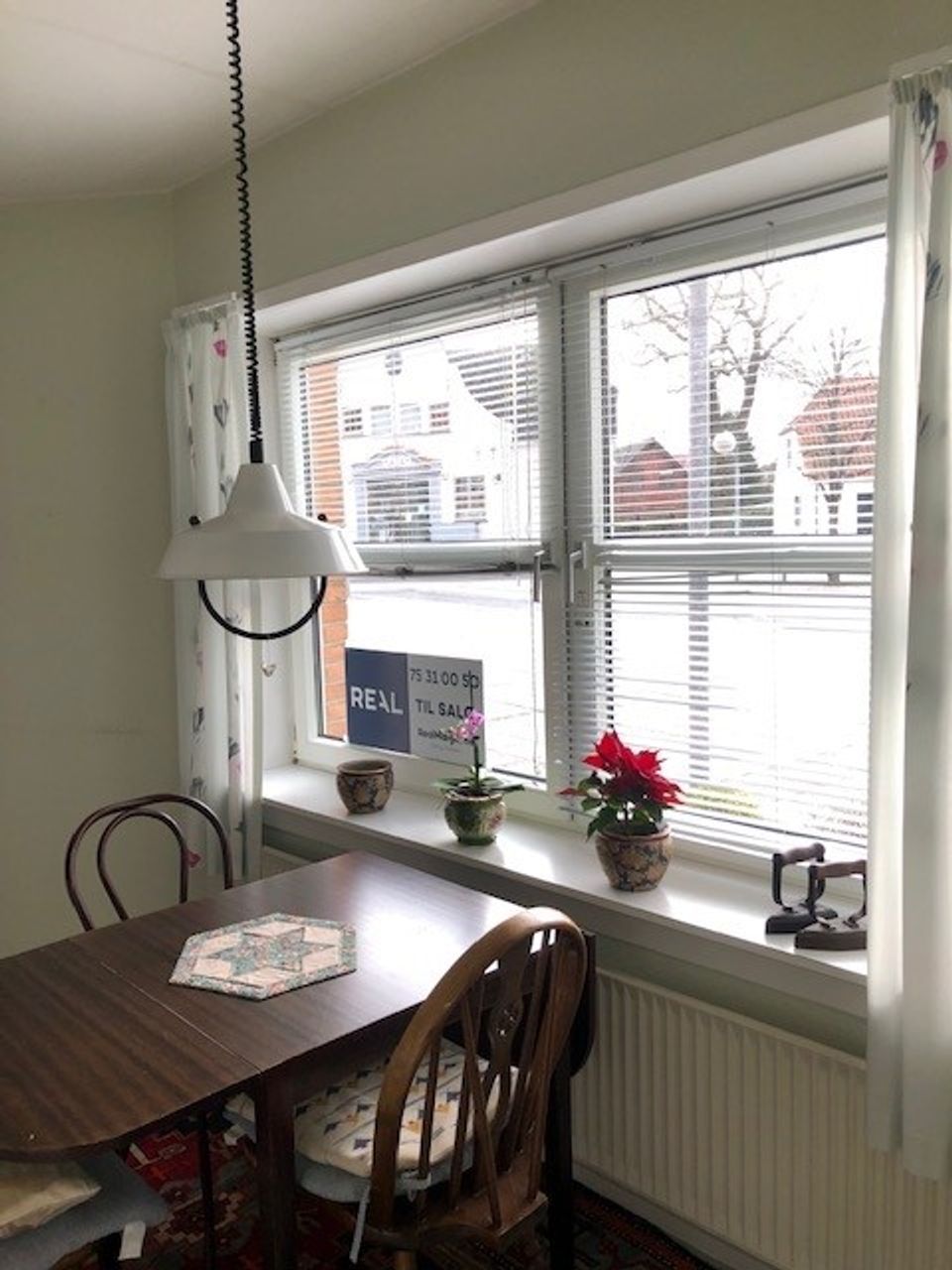 Ejendomsbillede 3 af 9