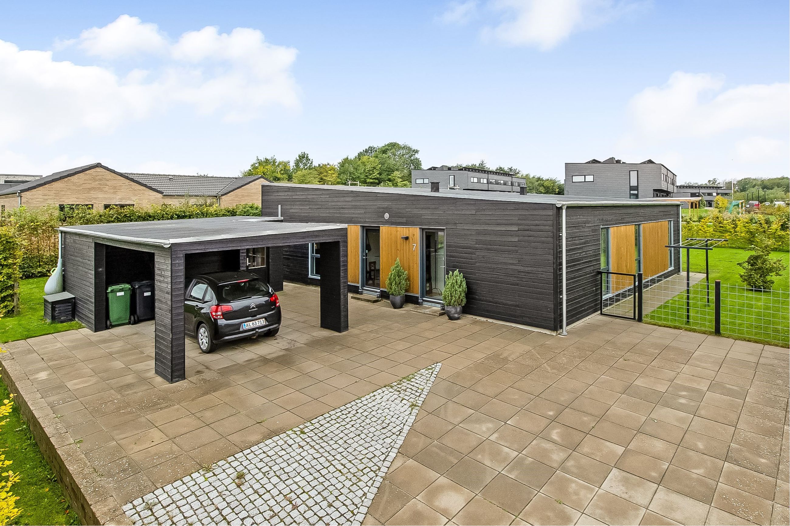Enkegårdslunden 7 Villa