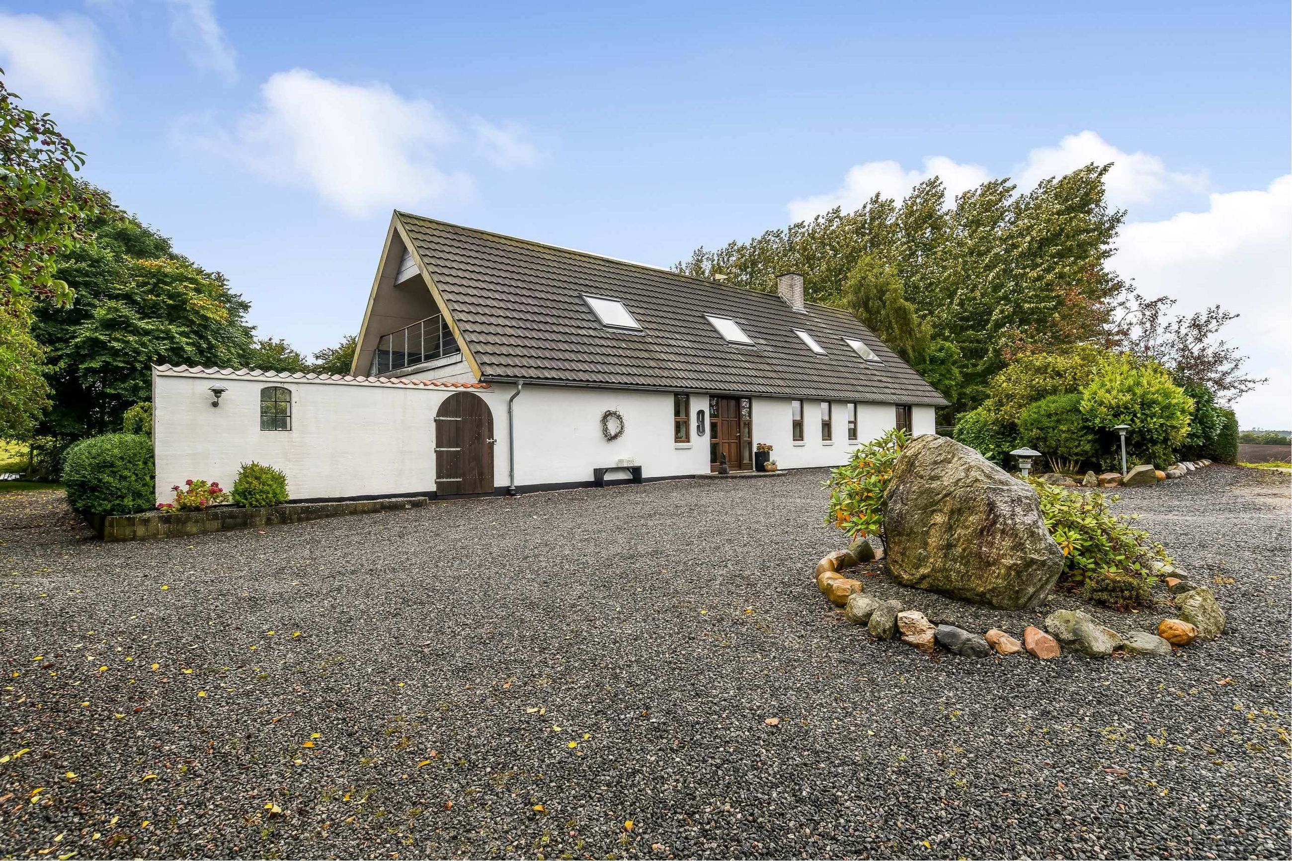 Løgagervej 9,  Villa