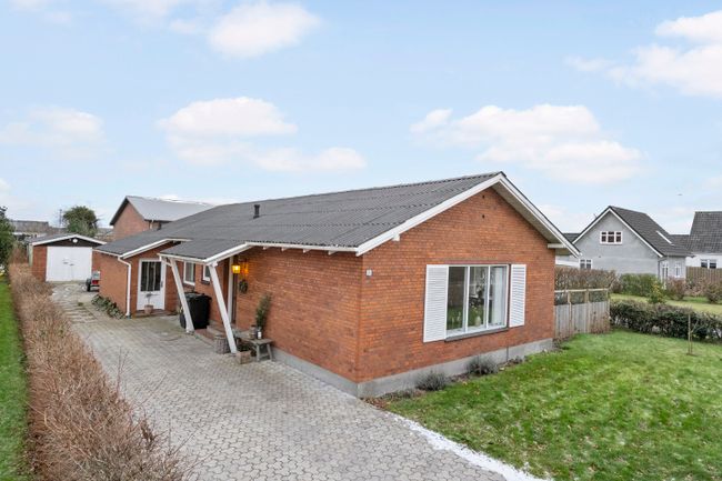 Limfjordsvej 26,  Villa