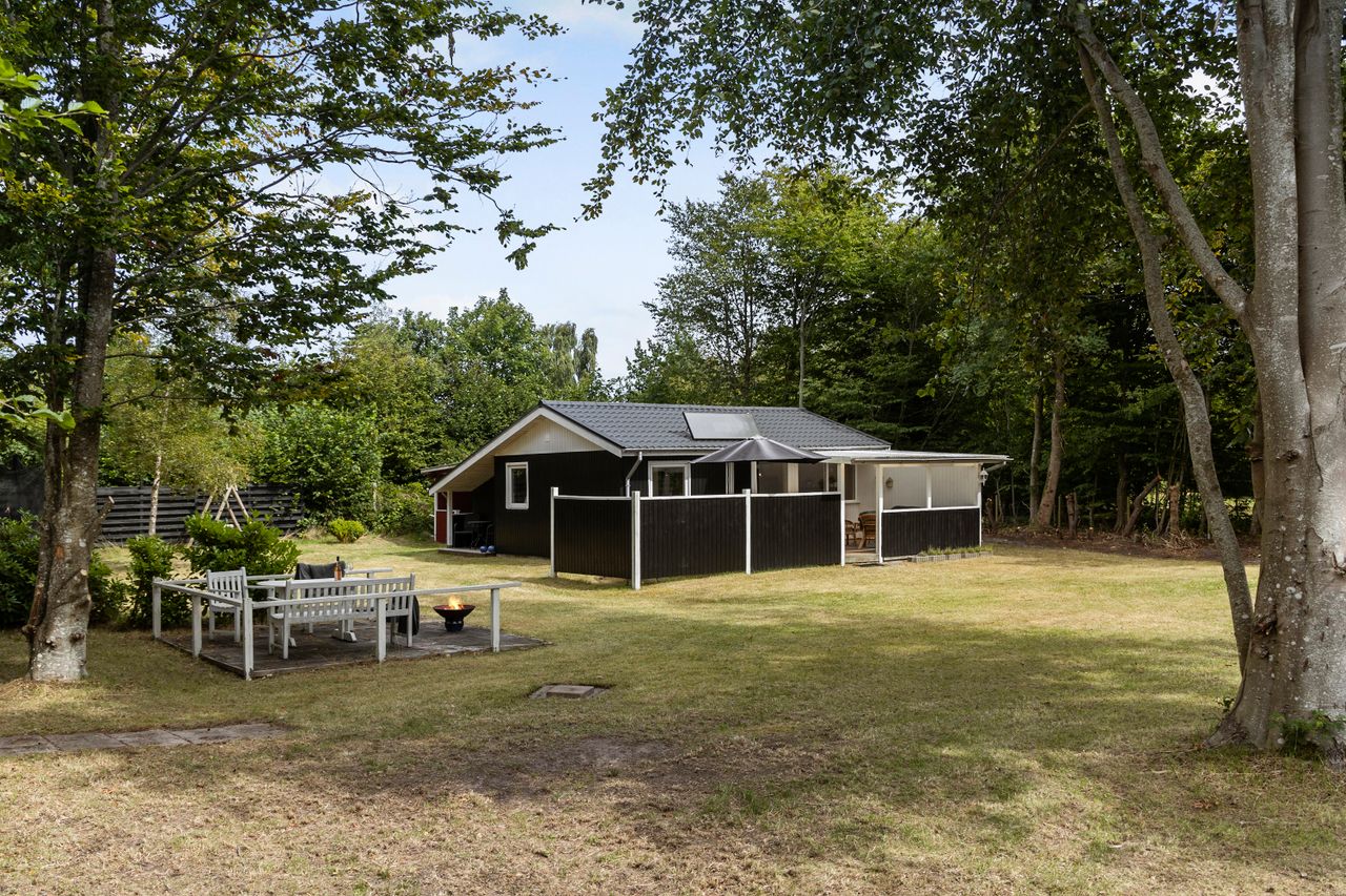 Ejendomsbillede 2 af 16