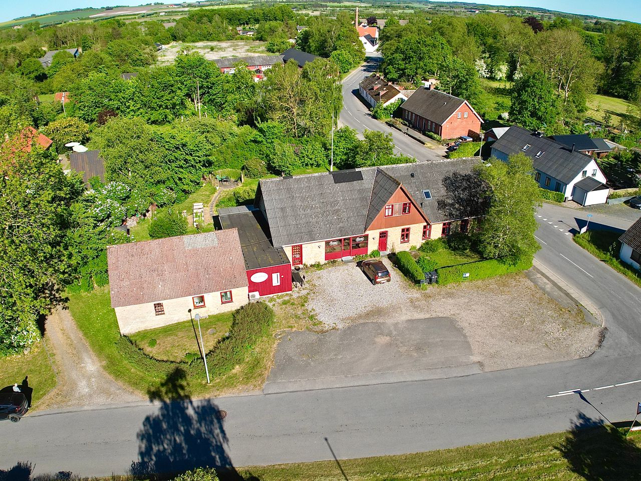 Ejendomsbillede 3 af 40